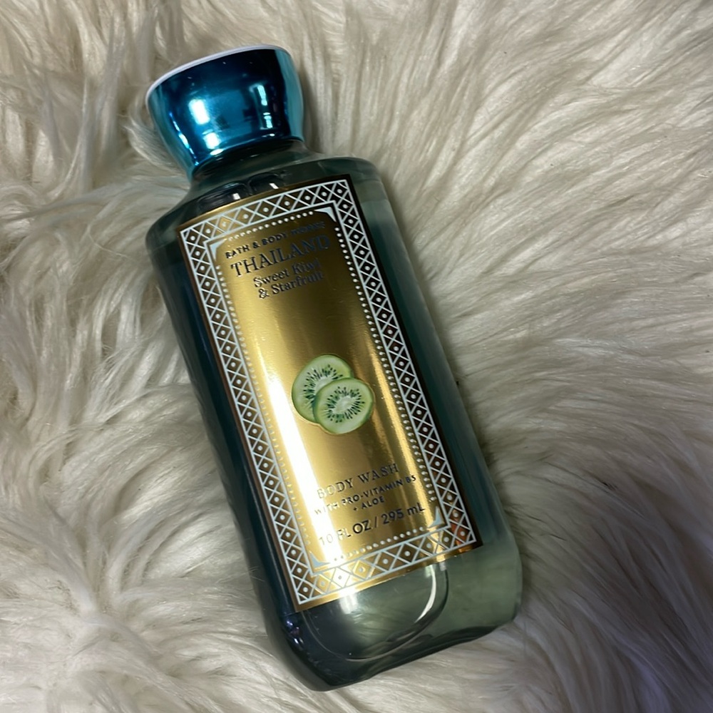 Bath & Body Works Thailand Body Wash